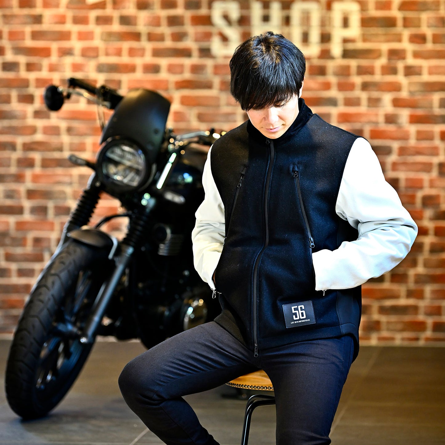 LEATHER SLEEVES MELTON JACKET