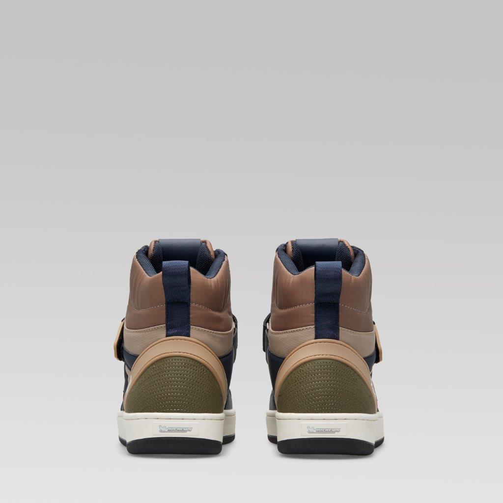 MOTO PRO SNEAKERS<br><font size="2">(ストリート & ライディング)</font>