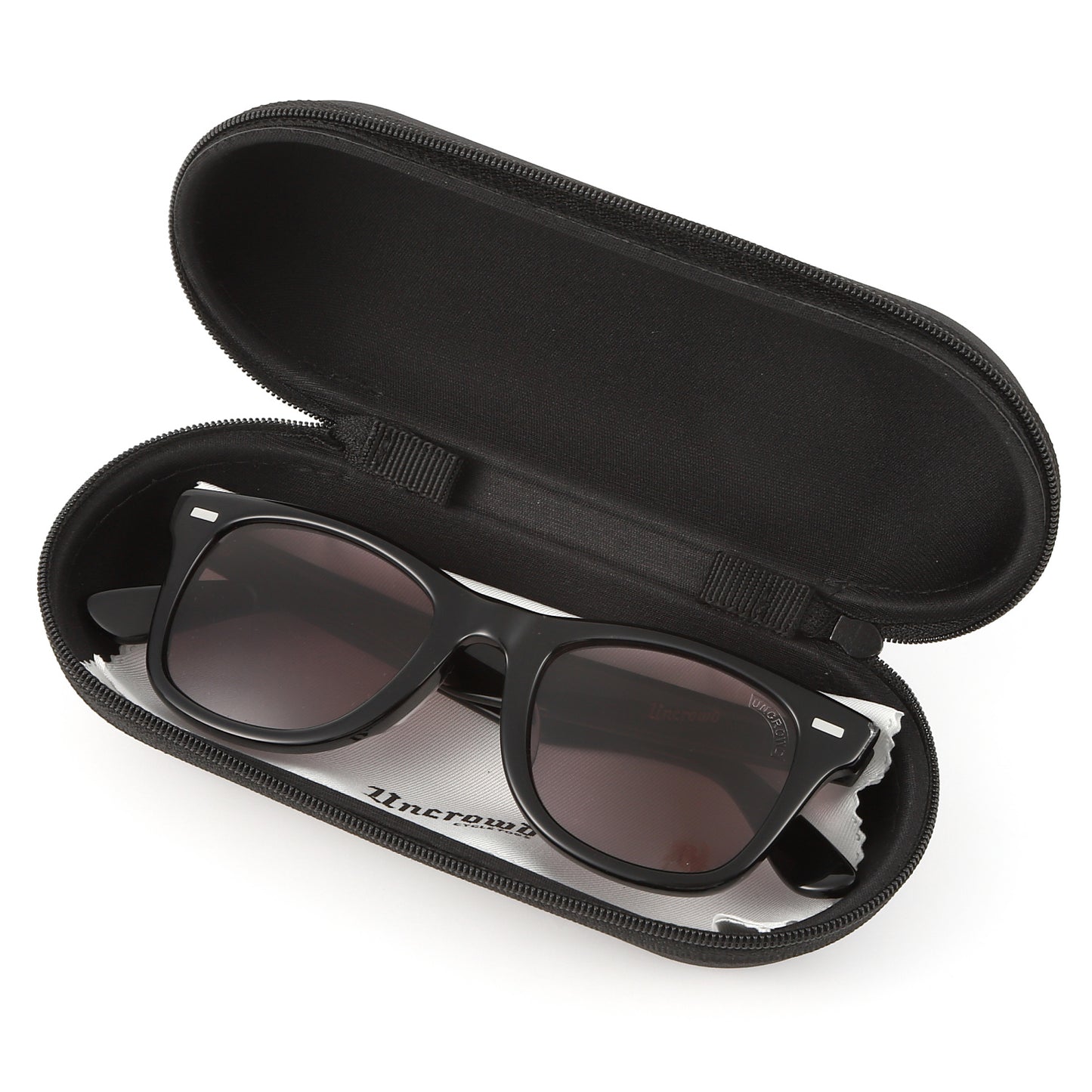 UNCROWD x 56design HILUX