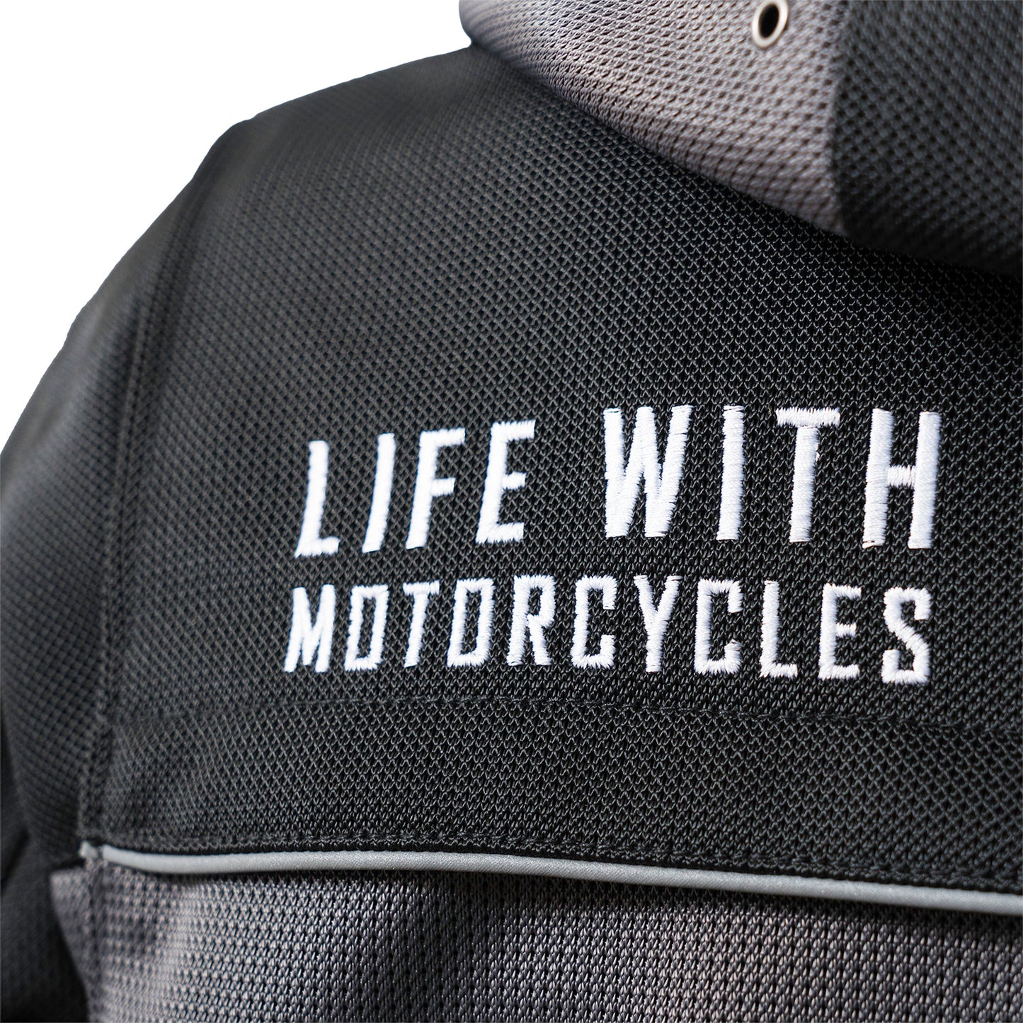 QUARTER MESH PARKA