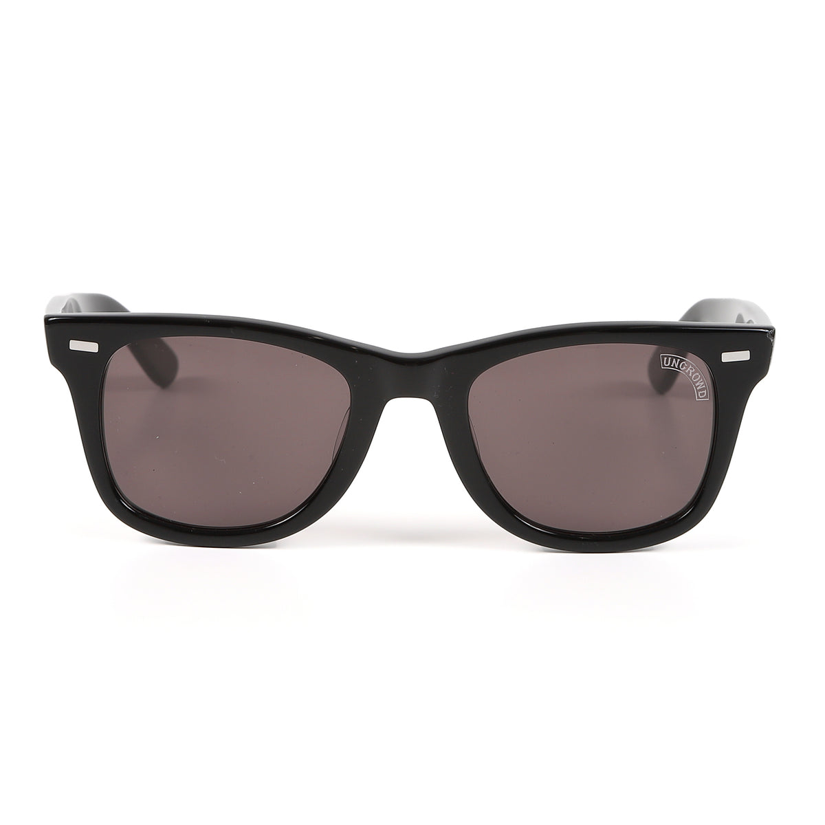 UNCROWD x 56design HILUX – 56design WebStore